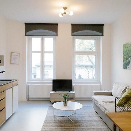 Madflats Hotel-Apartments S-Bahn Friedenau Berlin Bagian luar foto