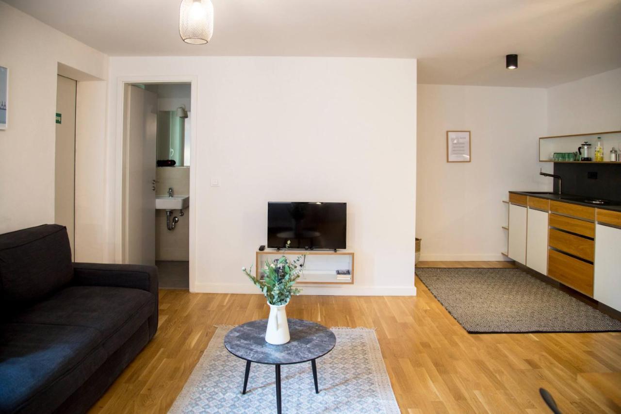 Madflats Hotel-Apartments S-Bahn Friedenau Berlin Bagian luar foto