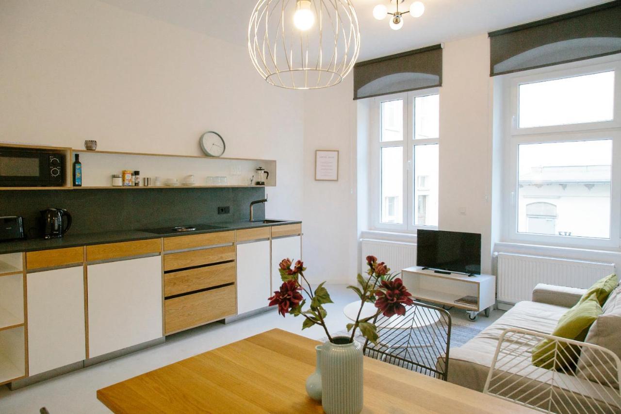 Madflats Hotel-Apartments S-Bahn Friedenau Berlin Bagian luar foto