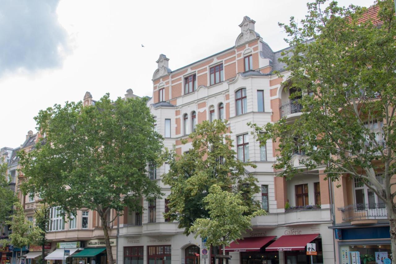 Madflats Hotel-Apartments S-Bahn Friedenau Berlin Bagian luar foto